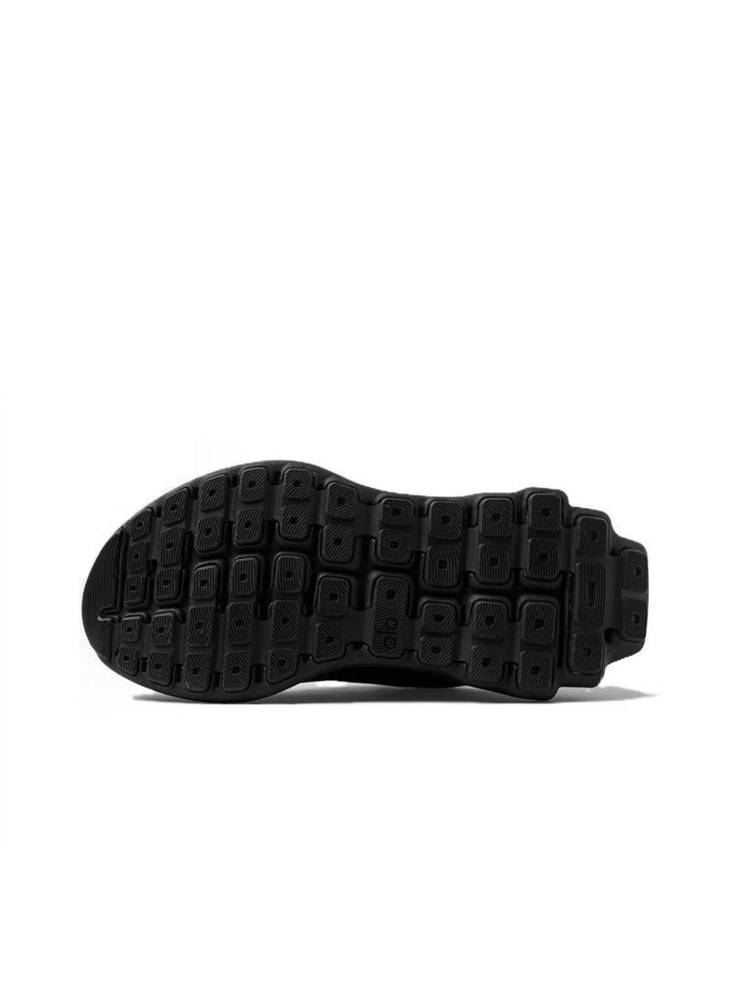 Alo Yoga Alo Runner Sports Shoes Black - Image 5